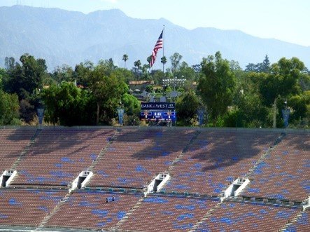 tribunes ucla